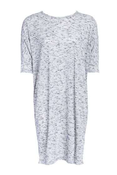 שמלת טקסטורה שרוולי עטלף