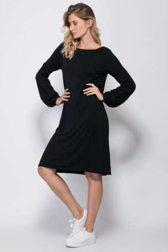 שמלת בייסיק עם שרוול בסיומת כיווץ שמלת בייסיק עם שרוול בסיומת כיווץ