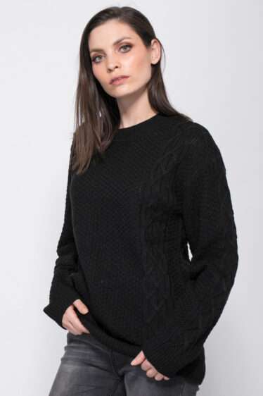 סריג עבה בדוגמת צמות