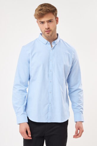 חולצה מכופתרת אוקספורד קלאסית