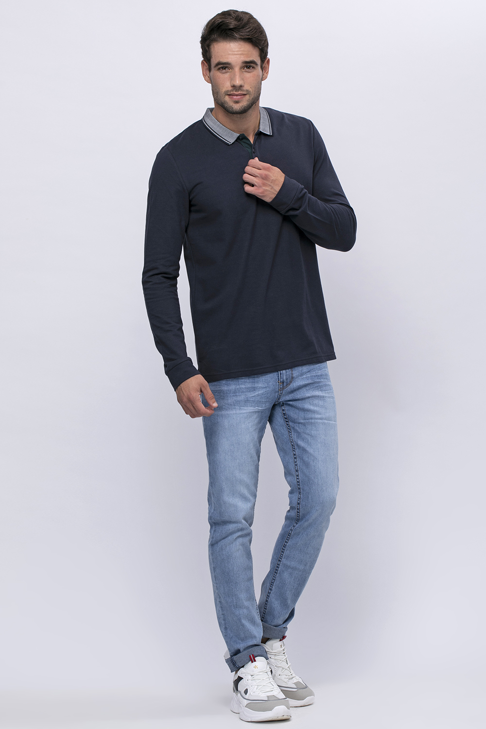 פולו פיקה עם צווארון מיוחד