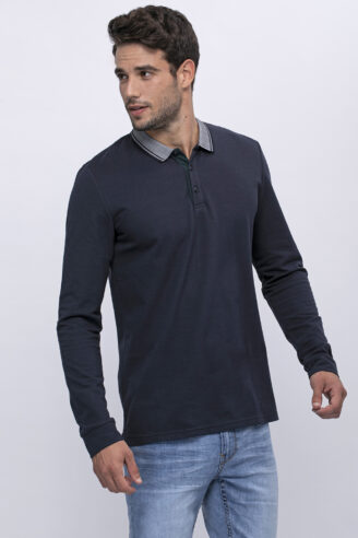 פולו פיקה עם צווארון מיוחד