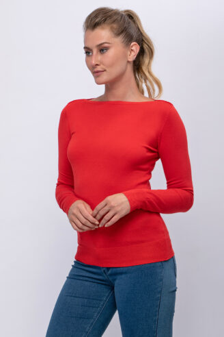 סריג בייסיק עם מפתח צוואר סירה סריג בייסיק עם מפתח צוואר סירה