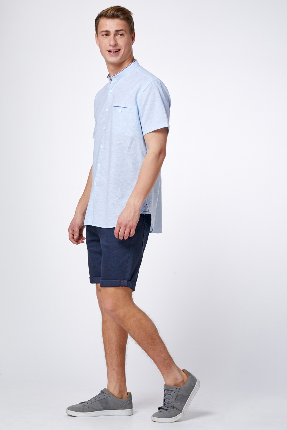 חולצה במראה פשתן הדפס נקודות עם צווארון סיני