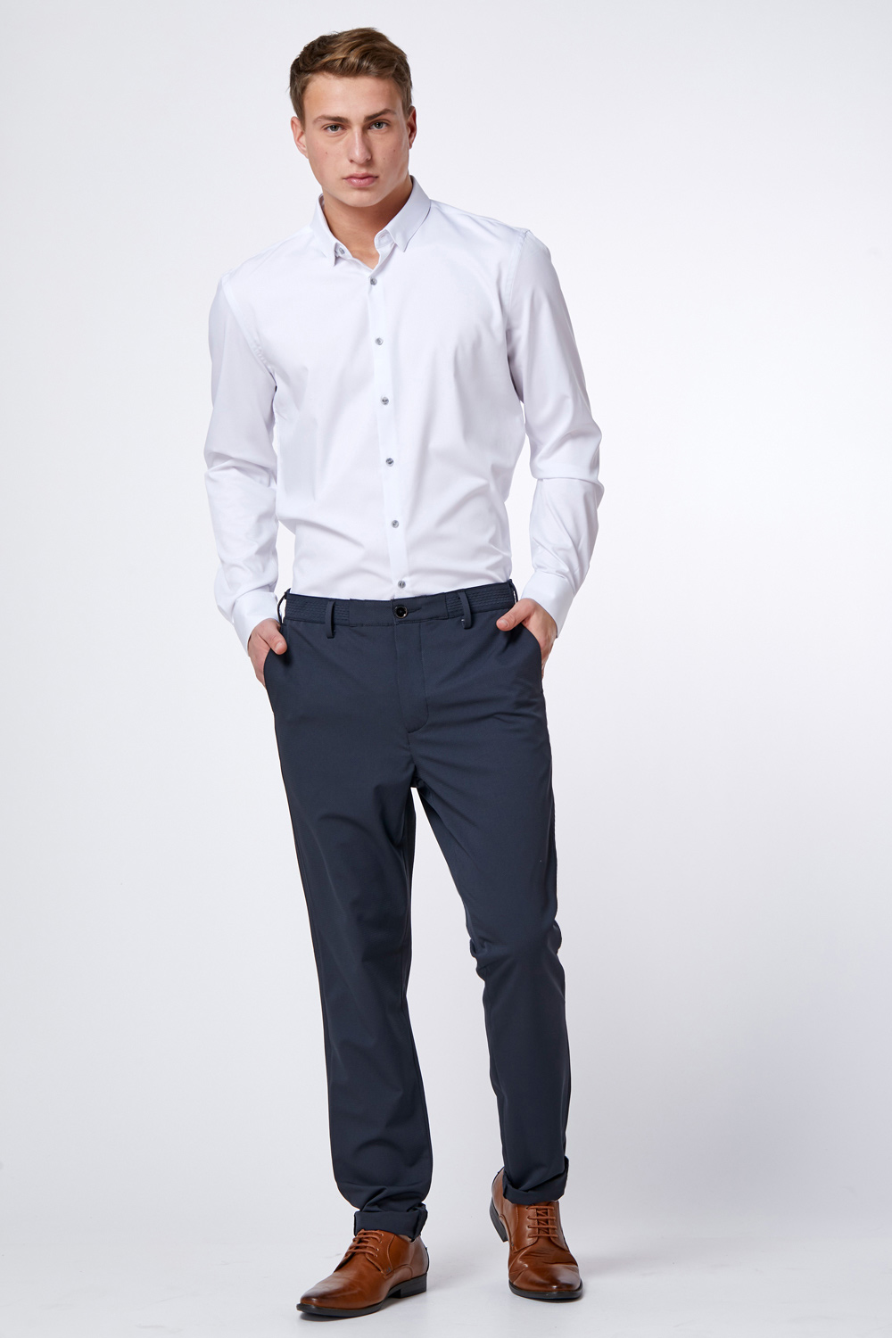 מכנס אלגנט חגיגי עם שילוב גומי בחגורה