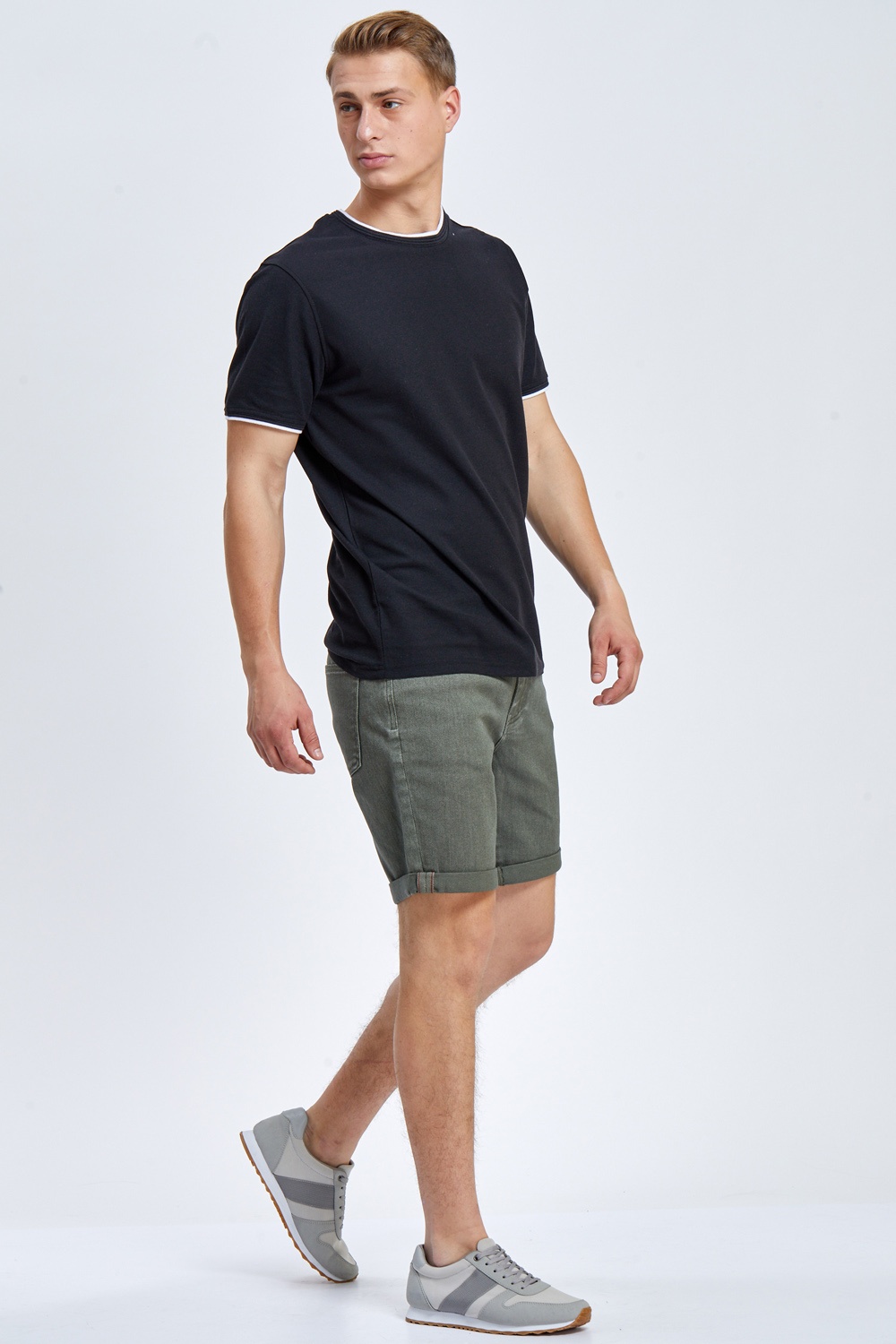 מכנס ברמודה ג'ינס צבוע