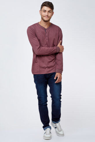 טי מלנש כפתורים