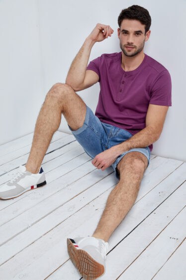 חולצת טי סבא כפתורים בד פופקורן