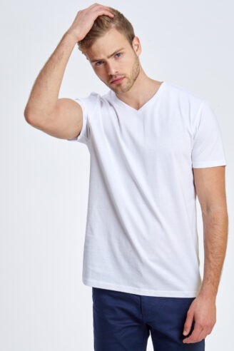 חולצת טי בסיס ,צווארון וי