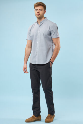 חולצת אוקספורד קלאסית