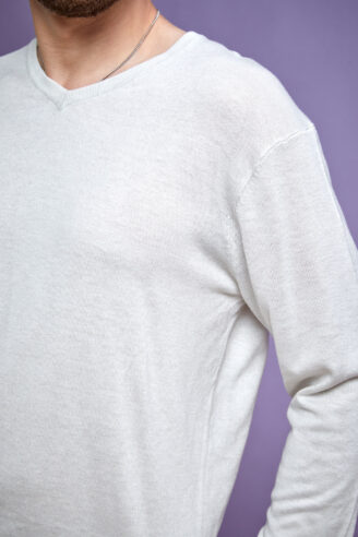 סריג בייסיק צווארון וי