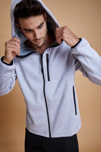 מעיל קל softshell קפוצ'ון