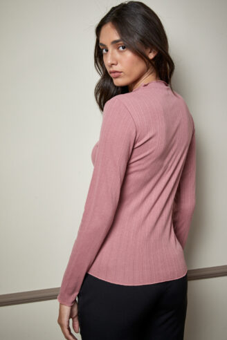 חולצת ריב צווארון גבוה