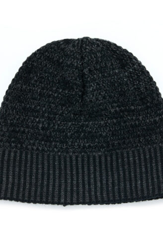 כובע סרוג קצר