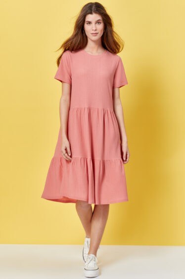 שמלת טקסטורה קומות