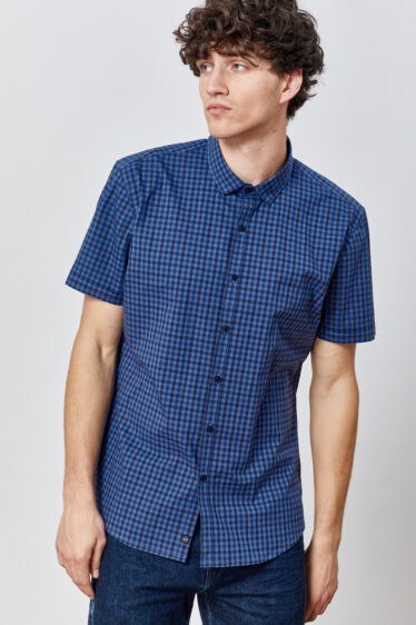 חולצה מכופתרת משבצות כחול