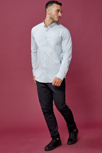 חולצה מכופתרת לייקרה צרה