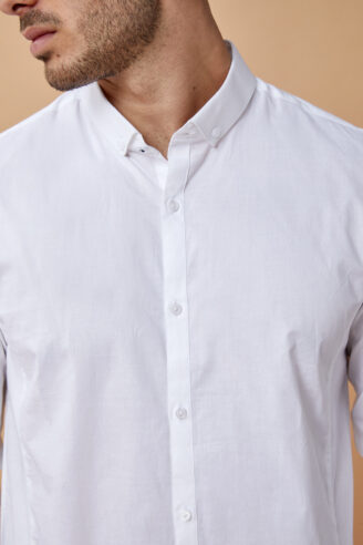 חולצה מכופתרת לייקרה צרה