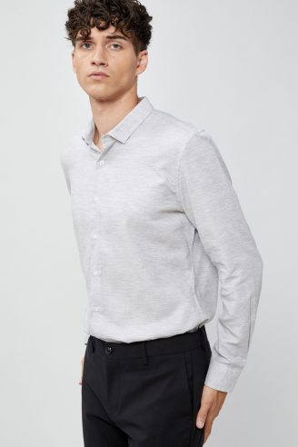 חולצה מכופתרת טקסטורה אלגנטית