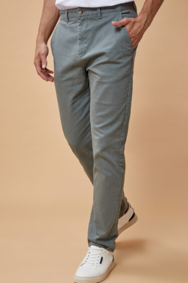 מכנסיים שטופים