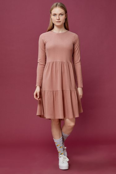 שמלת קומות סריג כיפית