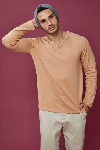 סריג בייסיק צווארון וי ספליט