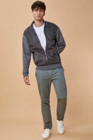 סוודר עבה שילוב PU