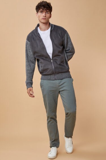 סוודר עבה שילוב PU