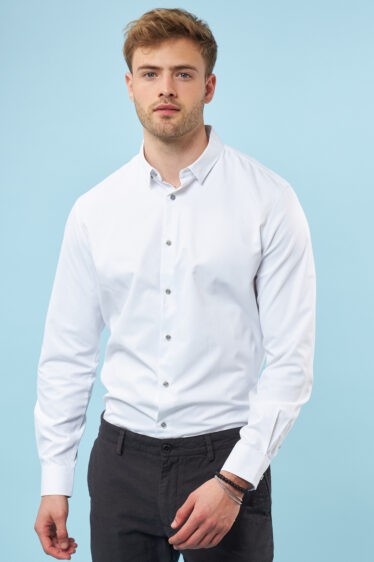 חולצה מכופתרת מחויטת TWILL