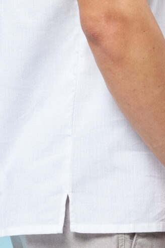 חולצה מכופתרת במבו