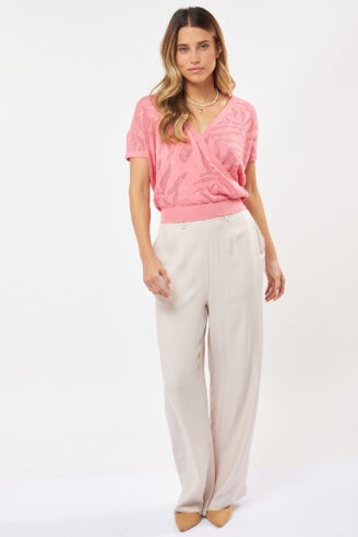 עליונית קרושה סרוגה