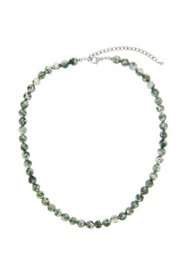 שרשרת אבנים ירוקות