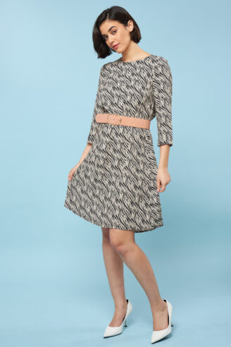 חגורת סוויד רחבה