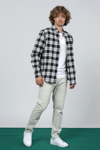 חולצת פלנל משבצות עם כיס