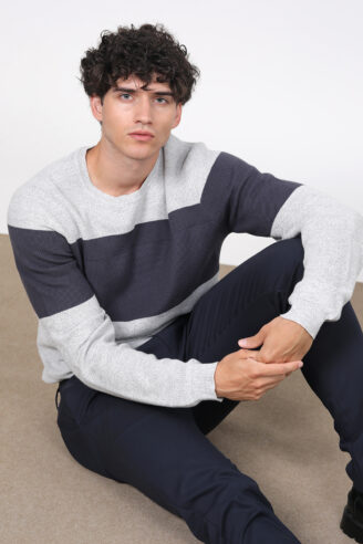 סריג קל סריגת פסים