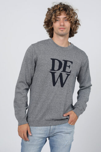 סריג בייסיק עם ג'קארד אותיות