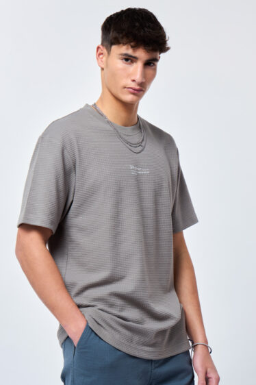 חולצת טי רחבה בוקסי טקסטורה