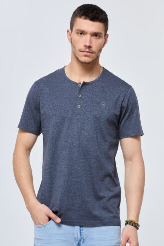 חולצת טי טקסטורה magic stripes