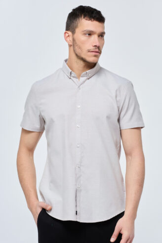 חולצת אוקספורד קלאסית