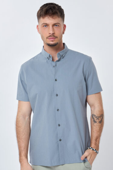 חולצה מכופתרת פסים אפקט קימוט קל