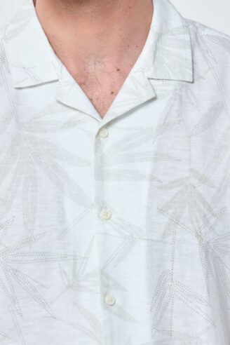 חולצה מכופתרת בשילוב פשתן - מודפס