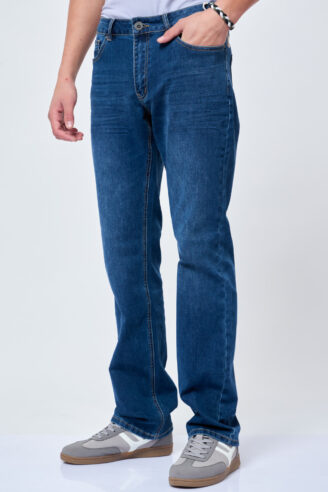 ג’ינס בסיסי רחב