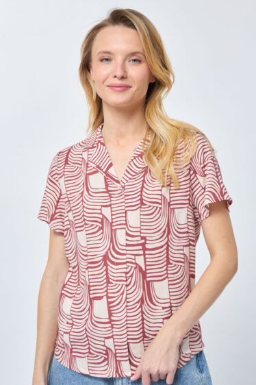 חולצת פרומו מודפסת