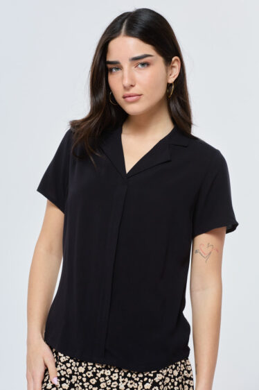 חולצת פרומו שחורה