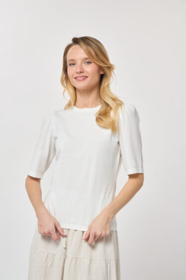 טי שירט נסיכות - אוף וויט