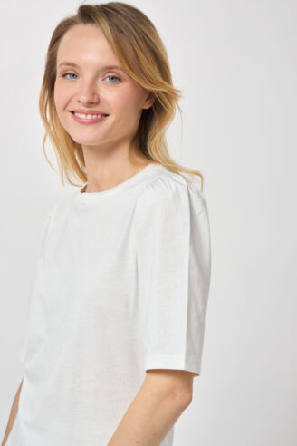 טי שירט נסיכות - אוף וויט