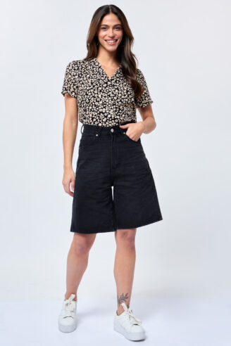 ברמודה ג'ינס