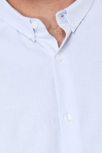 חולצה מכופתרת ג'קארד נקודות