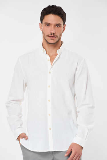 חולצה מכופתרת בד מרקם מחוספס