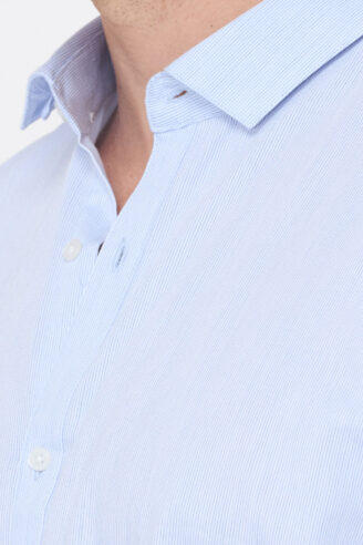 חולצה מכופתרת פסי סיכה אלגנט